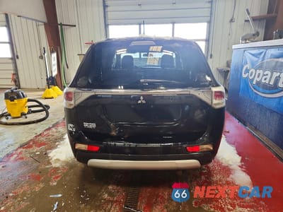 Zdjęcie 6 z 13 samochodu: 2015 MITSUBISHI OUTLANDER SE VIN:JA4AZ3A39FZ007919 - miniatura