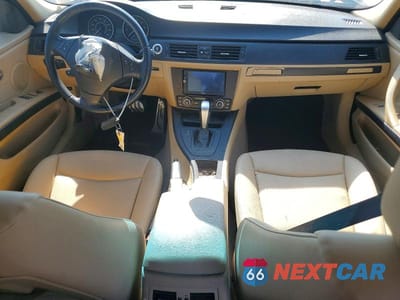 Zdjęcie 8 z 12 samochodu: 2007 BMW 328 XI SULEV VIN:WBAVC73557KP33346 - miniatura