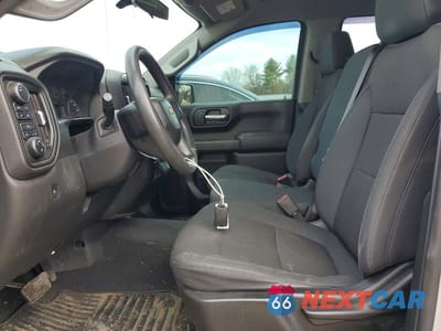 Zdjęcie 7 z 12 samochodu: 2019 CHEVROLET SILVERADO K1500 CUSTOM VIN:3GCPYBEH0KG304445 - miniatura