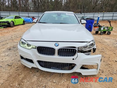 Piąte zdjęcie samochodu w środku: 2016 BMW 328 VIN:WBA8E3C5XGK501888 - miniatura