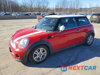 2013 MINI COOPER WMWSU3C53DT681102 - główne zdjęcie licytacji z USA - miniatura