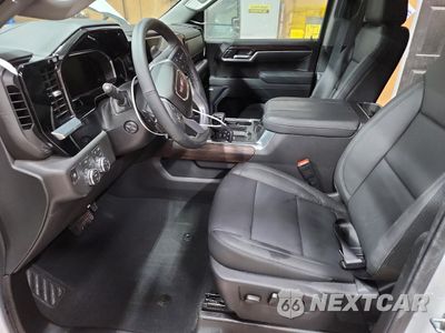 Zdjęcie 7 z 13 samochodu: 2026 GMC SIERRA K1500 SLT VIN:3GTUUDE8XTG245111 - miniatura