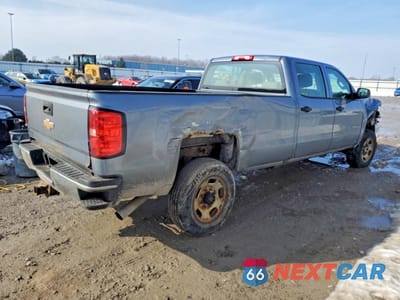 Trzecie zdjęcie samochodu z tyłu: 2016 CHEVROLET SILVERADO K2500 HEAVY DUTY VIN:1GC1KUEG6GF179499 - miniatura