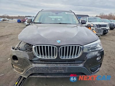 Piąte zdjęcie samochodu w środku: 2016 BMW X3 XDRIVE28I VIN:5UXWX9C50G0D75271 - miniatura
