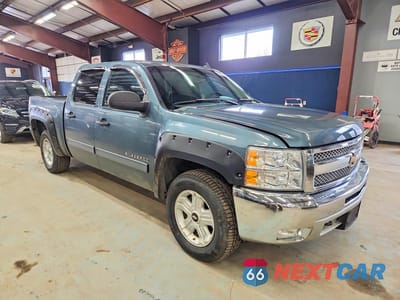 Czwarte zdjęcie samochodu z boku: 2012 CHEVROLET SILVERADO K1500 LT VIN:1GCPKSE71CF139534 - miniatura