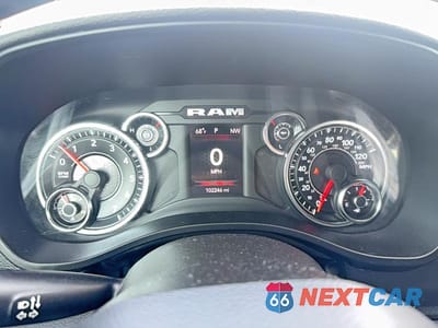 Zdjęcie 8 z 14 samochodu: 2023 RAM 1500 BIG HORN VIN:1C6RRFFG0PN529196 - miniatura