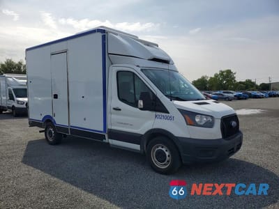 Czwarte zdjęcie samochodu z boku: 2020 FORD TRANSIT DELIVERY VAN VIN:1FDBW5Z83LKB80334 - miniatura