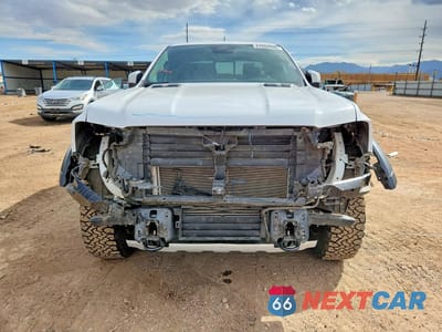 Piąte zdjęcie samochodu w środku: 2025 FORD RANGER RAPTOR VIN:1FTER4LRXSLE24865 - miniatura