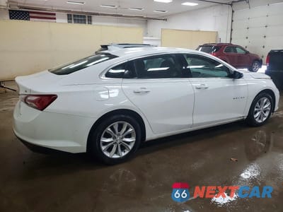 Trzecie zdjęcie samochodu z tyłu: 2019 CHEVROLET MALIBU LT VIN:1G1ZD5ST7KF149191 - miniatura
