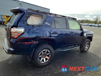 Trzecie zdjęcie samochodu z tyłu: 2024 TOYOTA 4RUNNER TRD OFF-ROAD PREMIUM VIN:JTERU5JR5R6235781 - miniatura