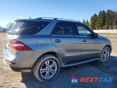 Trzecie zdjęcie samochodu z tyłu: 2014 MERCEDES-BENZ ML 350 BLUETEC VIN:4JGDA2EB8EA402690 - miniatura