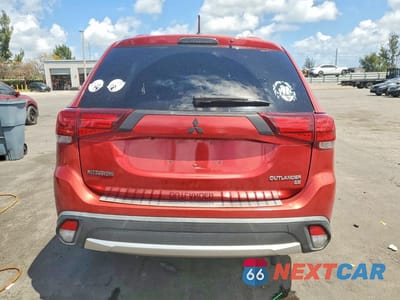 Zdjęcie 6 z 13 samochodu: 2016 MITSUBISHI OUTLANDER SE VIN:JA4AD3A3XGZ012160 - miniatura