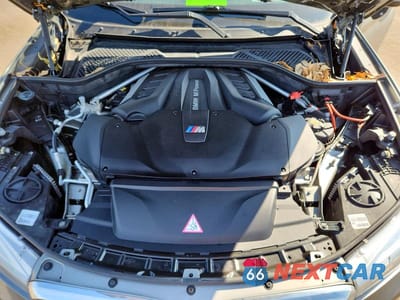 Zdjęcie 12 z 13 samochodu: 2018 BMW X6 M VIN:5YMKW8C50J0Y74743 - miniatura
