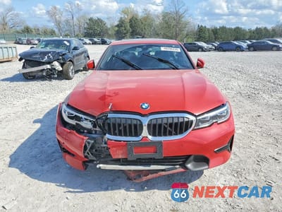 Piąte zdjęcie samochodu w środku: 2019 BMW 330XI VIN:WBA5R7C55KAJ87449 - miniatura