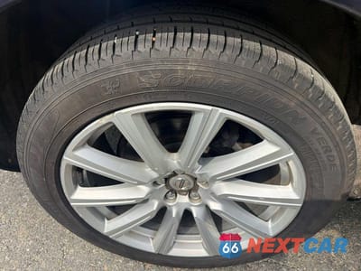 Zdjęcie 11 z 12 samochodu: 2016 VOLVO XC90 T6 VIN:YV4A22PL9G1025684 - miniatura