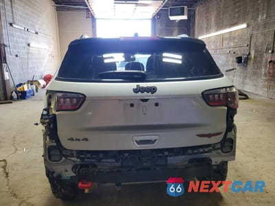Zdjęcie 6 z 12 samochodu: 2025 JEEP COMPASS TRAILHAWK VIN:3C4NJDDN3ST564134 - miniatura