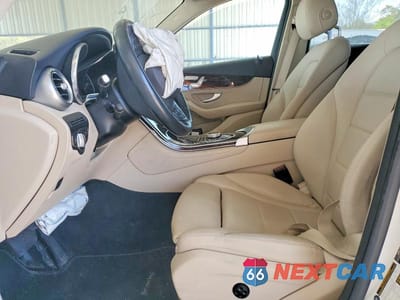Zdjęcie 7 z 12 samochodu: 2019 MERCEDES-BENZ GLC 300 VIN:WDC0G4JB7KV134491 - miniatura