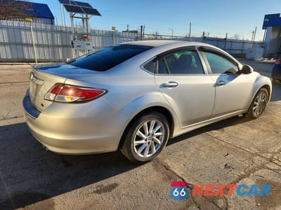 Trzecie zdjęcie samochodu z tyłu: 2011 MAZDA 6 I VIN:1YVHZ8CH8B5M23210 - miniatura