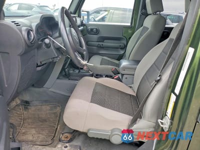 Zdjęcie 7 z 13 samochodu: 2008 JEEP WRANGLER UNLIMITED X VIN:1J4GA39128L614092 - miniatura