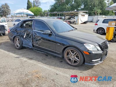 Czwarte zdjęcie samochodu z boku: 2012 MERCEDES-BENZ E 350 VIN:WDDHF5KB6CA560171 - miniatura