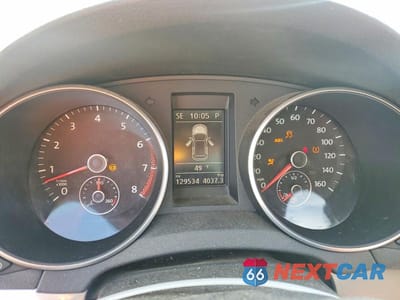 Zdjęcie 9 z 11 samochodu: 2013 VOLKSWAGEN GOLF VIN:WVWBB7AJ9DW028787 - miniatura