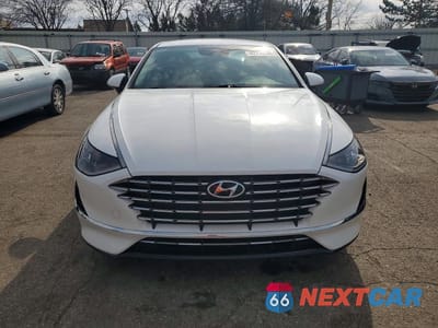 Piąte zdjęcie samochodu w środku: 2022 HYUNDAI SONATA HYBRID SEL VIN:KMHL34JJ5NA043832 - miniatura