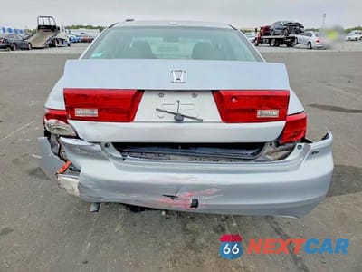 Zdjęcie 6 z 11 samochodu: 2005 HONDA ACCORD EX VIN:1HGCM66595A050776 - miniatura