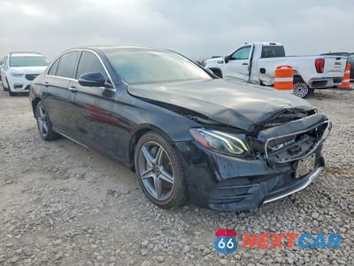Czwarte zdjęcie samochodu z boku: 2020 MERCEDES-BENZ E 350 VIN:WDDZF8DB8LA705150 - miniatura