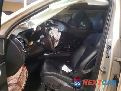 Zdjęcie 7 z 12 samochodu: 2016 VOLVO XC90 T6 VIN:YV4A22PK1G1001368 - miniatura