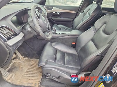 Zdjęcie 7 z 12 samochodu: 2020 VOLVO XC90 T6 MOMENTUM VIN:YV4A22PK3L1576503 - miniatura