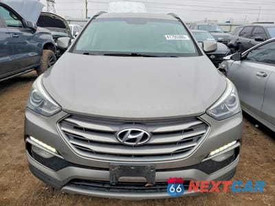 Piąte zdjęcie samochodu w środku: 2017 HYUNDAI SANTA FE SPORT 2.4L VIN:5NMZU3LB8HH005257 - miniatura