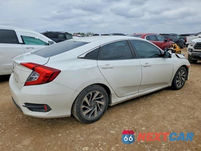 Trzecie zdjęcie samochodu z tyłu: 2018 HONDA CIVIC VIN:2HGFC2F75JH571046 - miniatura