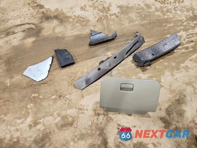 Zdjęcie 12 z 12 samochodu: 2004 NISSAN SENTRA 1.8 VIN:3N1CB51D14L898903 - miniatura