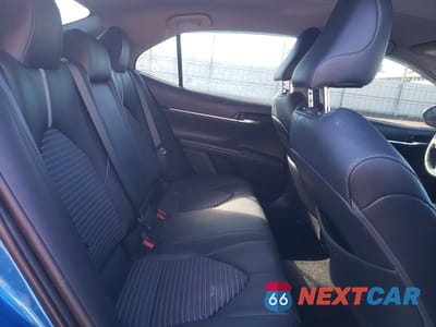Zdjęcie 10 z 12 samochodu: 2018 TOYOTA CAMRY SE VIN:4T1B11HK5JU131139 - miniatura