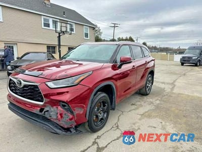 2021 TOYOTA HIGHLANDER XLE 5TDHZRAH8MS520841 - główne zdjęcie licytacji z USA - miniatura