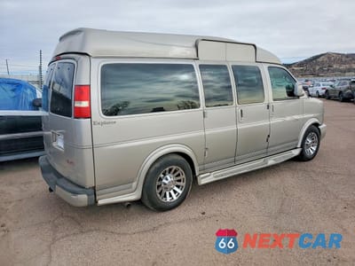 Trzecie zdjęcie samochodu z tyłu: 2009 GMC SAVANA G1500 VIN:1GTFG15X991116838 - miniatura