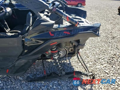 Zdjęcie 9 z 10 samochodu: 2023 CAN-AM MAVERICK X3 UTILITY VEHICLE VIN:3JBVNAV22PE002151 - miniatura