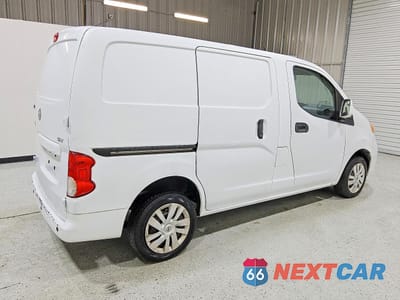 Trzecie zdjęcie samochodu z tyłu: 2015 NISSAN NV200 SV VIN:3N6CM0KNXFK715456 - miniatura
