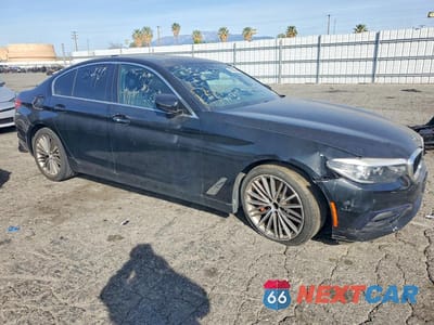 Czwarte zdjęcie samochodu z boku: 2018 BMW 530 I VIN:WBAJA5C52JWA37720 - miniatura