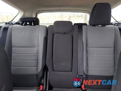 Zdjęcie 10 z 13 samochodu: 2016 FORD ESCAPE SE VIN:1FMCU0GX4GUB04204 - miniatura