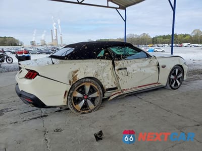 Trzecie zdjęcie samochodu z tyłu: 2025 FORD MUSTANG GT VIN:1FAGP8FFXS5126916 - miniatura