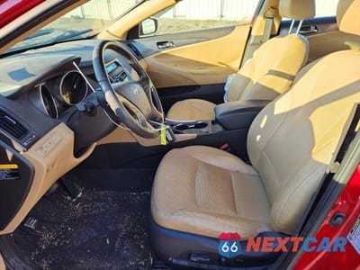 Zdjęcie 7 z 12 samochodu: 2012 HYUNDAI SONATA HYBRID BASE VIN:KMHEC4A46CA054497 - miniatura