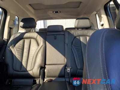 Zdjęcie 10 z 13 samochodu: 2021 BMW X7 XDRIVE40I VIN:5UXCW2C00M9F66858 - miniatura