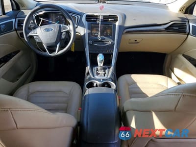 Zdjęcie 8 z 12 samochodu: 2015 FORD FUSION SE VIN:3FA6P0H91FR161187 - miniatura