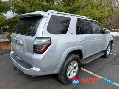 Trzecie zdjęcie samochodu z tyłu: 2018 TOYOTA 4RUNNER SR5 PREMIUM VIN:JTEZU5JR8J5169124 - miniatura