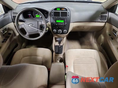 Zdjęcie 8 z 12 samochodu: 2007 KIA SPECTRA LX VIN:KNAFE121X75446786 - miniatura