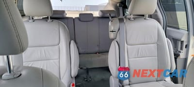 Zdjęcie 9 z 15 samochodu: 2017 TOYOTA SIENNA XLE 8-PASSENGER VIN:5TDYZ3DC6HS897302 - miniatura