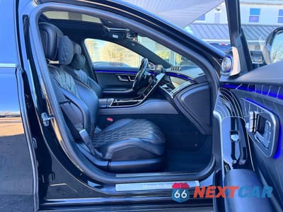 Piąte zdjęcie samochodu w środku: 2022 MERCEDES-BENZ S 580 4MATIC VIN:W1K6G7GB8NA100778 - miniatura