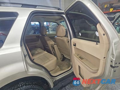 Zdjęcie 6 z 10 samochodu: 2012 FORD ESCAPE XLT VIN:1FMCU0D77CKB96550 - miniatura