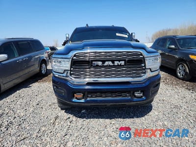 Piąte zdjęcie samochodu w środku: 2022 RAM 3500 LIMITED VIN:3C63R3PL9NG262436 - miniatura